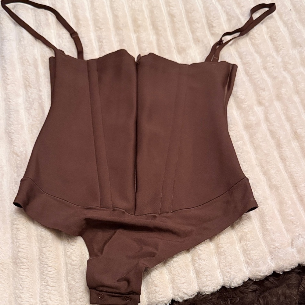 SKIMS Sculpting Thong Bodysuit Zip Front High Waist Brown NWOT